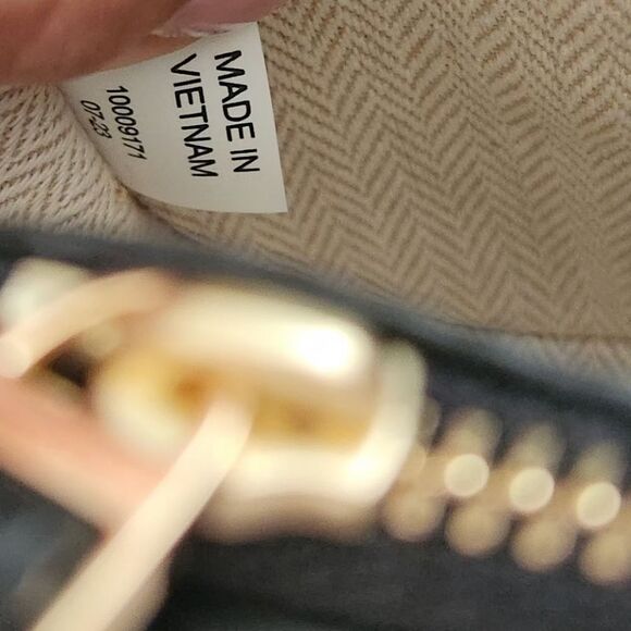 New! Limited Edition Tory Burch Top Handle Mini Bag - Picture 9 of 12